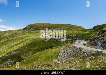 Die Straße Transalpinain die Karpaten von Rumänien Stockfoto