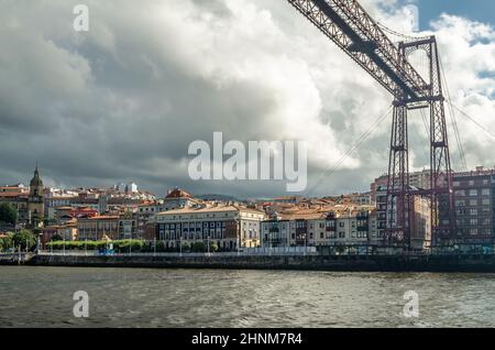 Blick auf die berühmte Vizcaya-Brücke von Getxo, Baskenland, Spanien Stockfoto