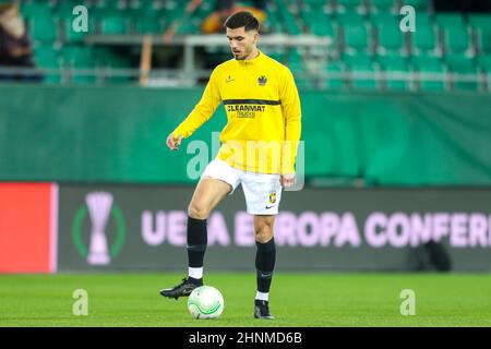 WIEN, ÖSTERREICH - 17. FEBRUAR: Adrian Grbic von Vitesse während des UEFA Europa Conference League-Spiels zwischen SK Rapid Wien und Vitesse im Allianz Stadion am 17. Februar 2022 in Wien, Österreich (Foto: Philip Bremm/Orange Picics) Stockfoto