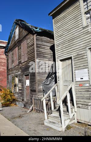 Historische Holzhäuser in Corktown, dem ältesten Viertel von Detroit, Michigan, USA. Stockfoto