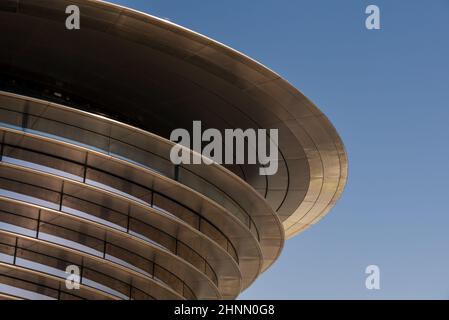 Blick auf den Mobilitätspavillon auf der Dubai expo 2020 Stockfoto