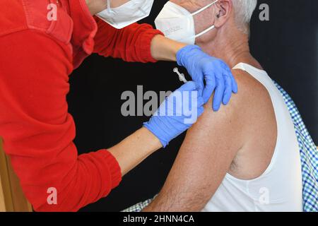 Corona-Impfung in Oberösterreich, Österreich, Europa - Corona-Impfung in Oberösterreich, Österreich, Europa Stockfoto