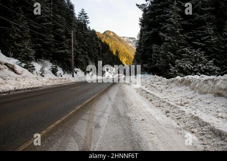 Winterwetter auf Highway 3, Manning Park, British Columbia, Kanada Stockfoto