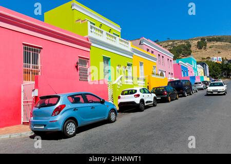 Bunte Häuser Bo Kaap Bezirk Kapstadt, Südafrika. Stockfoto