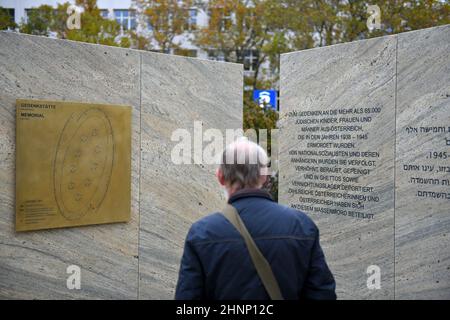 Shoah-Namenstauern-Gedenkstätte in Wien, Österreich, Europa - Shoah Namensmauer-Denkmal in Wien, Österreich, Europa Stockfoto