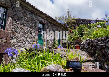 Typisches Haus in Flores Stockfoto