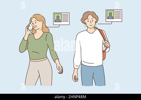 Scannen von Gesichtern und Identitätskonzept. Junge lächelnde Männer und Frauen stehen mit grünen Scans auf Gesichtern und Ausweisen in der Nähe Stockfoto