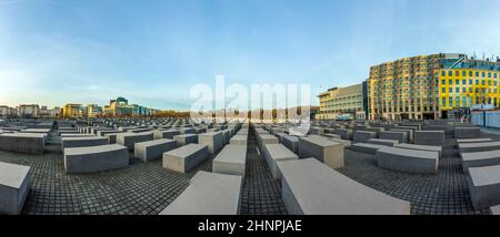 Blick auf die jüdische Holocaust-Mahnmal in Berlin, Deutschland Stockfoto