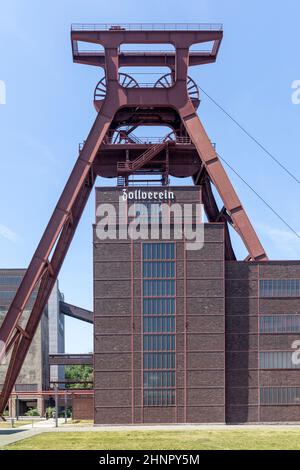 Der Industriekomplex Zollverein beherbergt ein regionales Museum in der ehemaligen Kohlewaschanlage in Essen. Stockfoto