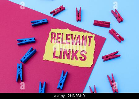 Textunterschrift präsentiert relevante Links, Internet-Konzept wichtige Websites für ein bestimmtes Thema zugeordnet Schreiben wichtige Hinweise Anzeigen Messag Stockfoto