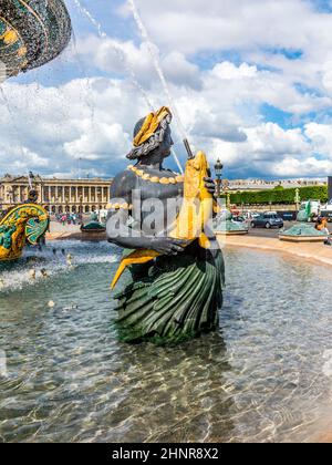 Brunnen auf dem Place Concorde Stockfoto