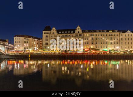 Hausfassade der ehemaligen staendigen Vertretung der Bundesrepublik Deutschland in Berlin Stockfoto