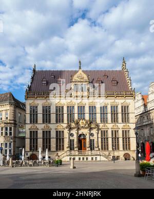 Fassade des alten Guilde-Hauses am Marktplatz in Bremen Stockfoto