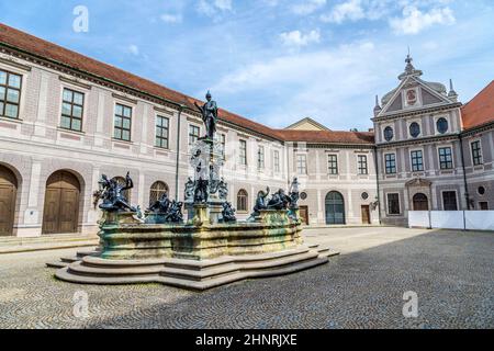 Historischer Innenhof in der Residenz in München Stockfoto