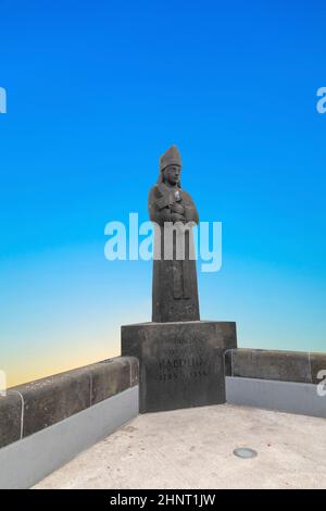 Statue des Erzbischofs Balduin an der von ihm benannten Brücke Stockfoto