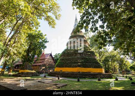 THAILAND CHIANG SAEN WAT PHRA THAT CHEDI LUANG Stockfoto