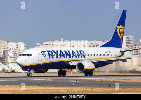 Ryanair Boeing 737-800 Flugzeug Faro Flughafen in Portugal Stockfoto