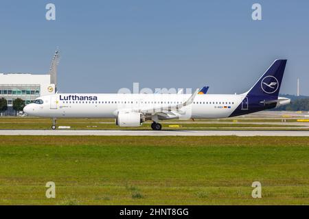 Lufthansa Airbus A321neo Flugzeug Flughafen München in Deutschland Stockfoto