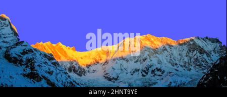 Sternenhimmel über Machhepuchare und Annapurna Base Camp - Nepal, Himalaya Stockfoto