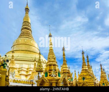 Shwedagon Paya Pagode Myanmer berühmten heiligen Ort und touristische Attraktion Sehenswürdigkeiten. Yangon, Myanmar Stockfoto