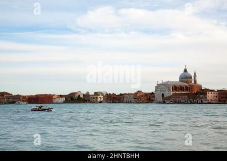 Kirche des Allerheiligsten Erlösers. Landschaft von Venedig, Italien Stockfoto