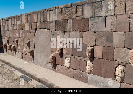 Historische Ruinen von Tiwanaku in Bolivien, Südamerika Stockfoto