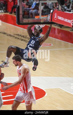 Alex Poythress (Zenit Sankt Petersburg) dunking gegen Red Star (Belgrad). Euroleage Basketball 2021-22 Stockfoto