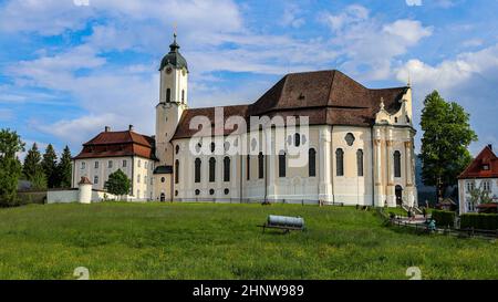 Blick auf die Wallfahrtskirche wies, eine ovale Rokoko-Kirche, Bayern, Deutschland Stockfoto