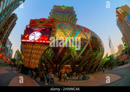 Das Grand Lisboa Casino und das Lisboa Hotelcasino, Macau, China. Stockfoto