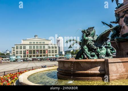 Brunnen mit einem Namen Mendebrunnen Leipzig, Innenstadt, Deutschland, Sommer Stockfoto