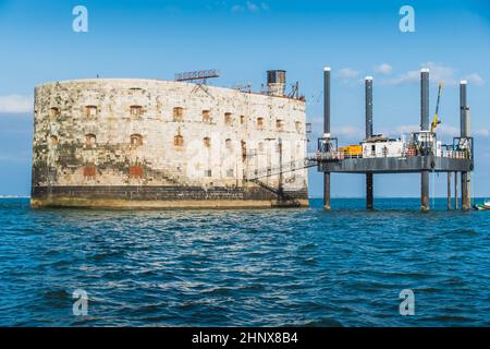 Le Fort Boyard dans l'embouchure de la Charente en France Stockfoto