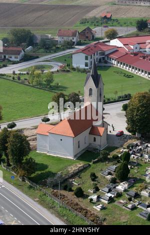 Kirche des Heiligen Martin in Breznicki Hum, Kroatien Stockfoto