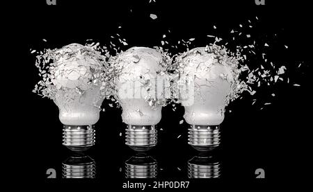 Explosion von 3 weißen Glühbirnen auf Schwarz. 3d-Rendering Stockfoto