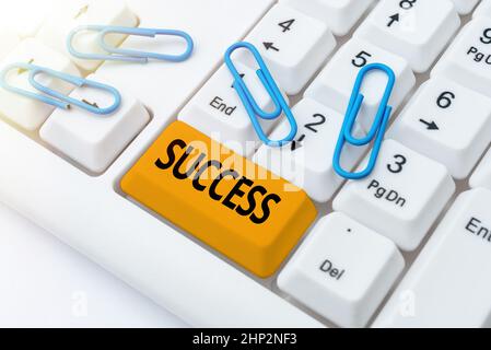 Konzeptionelle Anzeige Erfolg, Business-Schaufenster Leistung Ziel Zweck gut oder schlecht Ergebnis des Unternehmens Schreiben interessante Online-Themen, eingeben Stockfoto