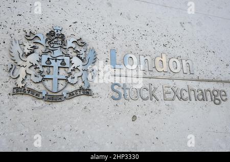 Foto vom 06/02/18 von einer Ansicht des Londoner Börsenzeichens in der City of London, da Asos bestätigt hat, dass es ab dem kommenden Dienstag an der Londoner Börse teilnehmen wird. Stockfoto