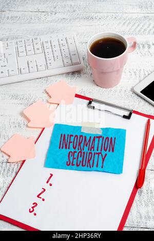 Schild mit Informationen Sicherheit, Business Overview INFOSEC verhindern, dass nicht autorisierter Zugriff geschützt wird Eingabe neuer Ideen Business Planning Idea Stockfoto