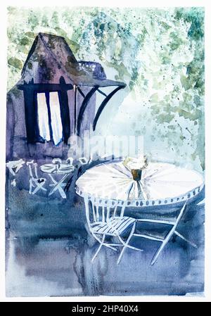 Vertikale Landschaft mit runder Tisch im Freien im Garten in der Nähe des Landhauses am Sommerabend von Hand gezeichnet von Aquarellen auf weißem Strukturpapier Stockfoto