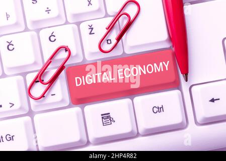 Textunterschrift zur Darstellung der digitalen Wirtschaft, Wort geschrieben auf dem weltweiten Netzwerk von wirtschaftlichen Aktivitäten und Technologien Transkription Internet Meeting Audio Stockfoto