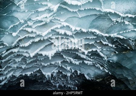 Eishöhle; Castner Glacier., Alaska; Eisformationen Stockfoto