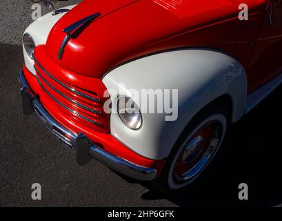 Rot-Weiß Fiat Topolino C Italian Car, auf einer Show in Glen Innes, Nord-New South wales, australien Stockfoto