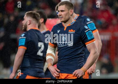 Limerick, Irland. 18th. Februar 2022. James lang aus Edinburgh während des United Rugby Championship Round 12-Spiels zwischen Munster Rugby und Edinburgh Rugby am 18. Februar 2022 im Thomond Park in Limerick, Irland (Foto von Andrew Surma/ Quelle: SIPA USA/Alamy Live News Stockfoto