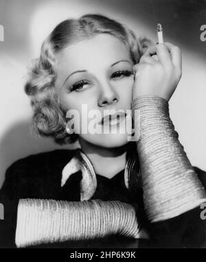 Vintage-Porträtstill der Schauspielerin Glenda Farrell im Jahr 1930s Stockfoto