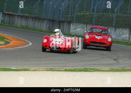 Scarperia, Mugello 5. märz 2008: Unbekannt Fahren des Maserati Oldtimer während des Trainings auf dem Mugello Circuit. Italien Stockfoto