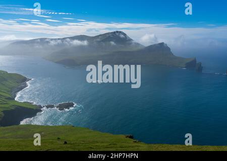 Sorvagsfjordur, Vagar, Färöer, Dänemark. Stockfoto