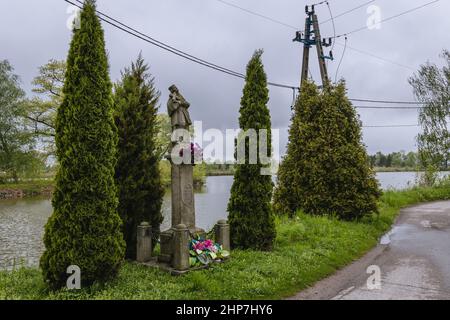 Wallfahrtsort des Heiligen Johannes von Nepomuk in der Stadt Czechowice-Dziedzice im Kreis Bielsko, Woiwodschaft Schlesien, Südpolen Stockfoto