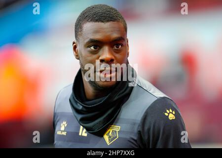 Birmingham, Großbritannien. 19th. Februar 2022. 19th. Februar 2022 ; Villa Park, Aston, Birmingham, West Midlands, England, Premier League Football, Aston Villa gegen Watford; Ken Sema von Watford während des Vormatches Kredit: Action Plus Sports Images/Alamy Live News Stockfoto