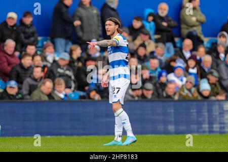LONDON, GROSSBRITANNIEN. FEB 19th Jeff Hendrick von QPR während des Sky Bet Championship-Spiels zwischen Queens Park Rangers und Hull City im Kiyan Prince Foundation Stadium., London am Samstag, 19th. Februar 2022. (Kredit: Ian Randall | MI News) Kredit: MI News & Sport /Alamy Live News Stockfoto