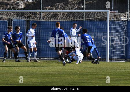 KSC Jugendliga U19 siegt gegen 1 FC Saarbrücken Karlsruher SC A-Junioren Stockfoto