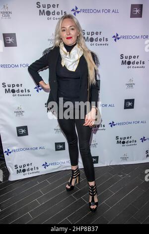 Hollywood, USA. 18th. Februar 2022. Samantha Kelly nimmt am 18. Februar 2022 im Hollywood Roosevelt Hotel, Hollywood, CA, an Models von Comedy Against Human Trafficking for Charity Freedom for All Teil. Quelle: Eugene Powers/Alamy Live News Stockfoto