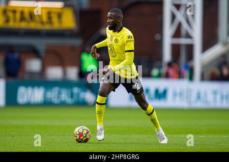 LONDON. UK.FEB 19th Antonio Rudiger von Chelsea kontrolliert den Ball während des Premier League-Spiels zwischen Crystal Palace und Chelsea im Selhurst Park, London am Samstag, 19th. Februar 2022. (Kredit: Federico Maranesi | MI Nachrichten) Kredit: MI Nachrichten & Sport /Alamy Live Nachrichten Stockfoto